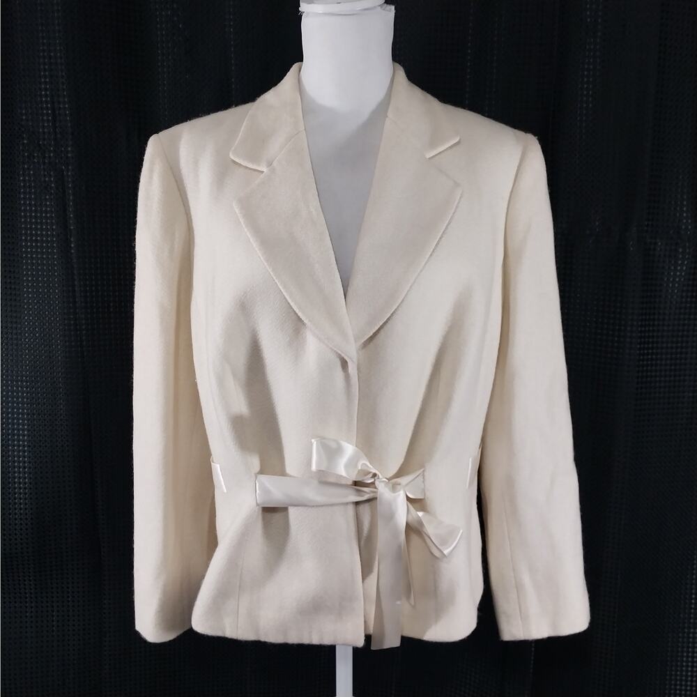 Tahari Cream Women's Blazer Jacket - Picture 2 of 10